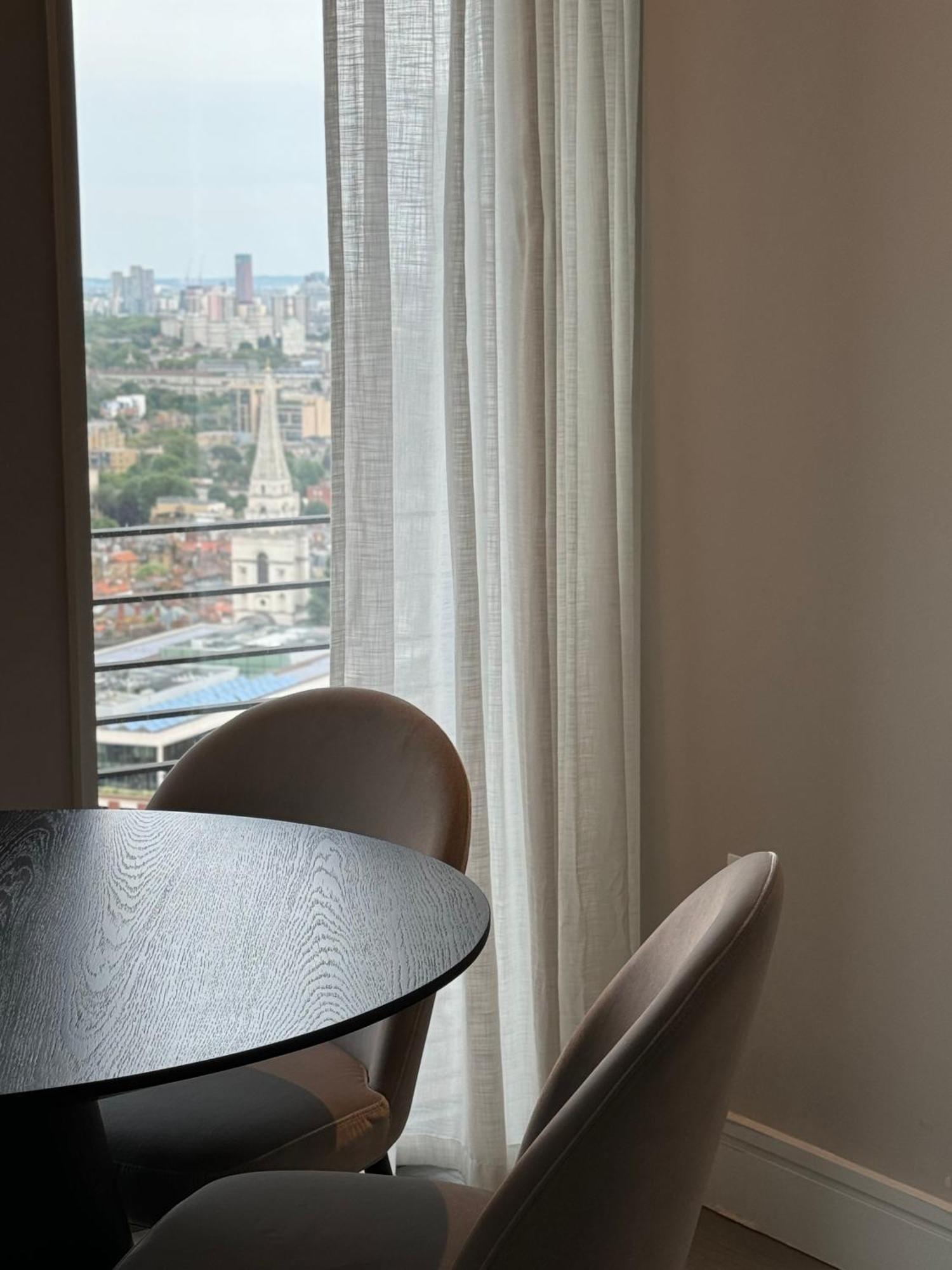 One Bedroom Flat In The Centre Apartament Londra